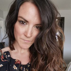 Meet your Posher, Jenn